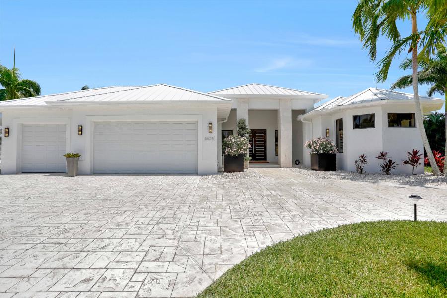 5625 Riverside Dr Cape Coral, FL 33904 (17)